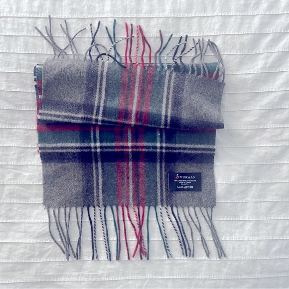 Plaid cashmere scarf - Picture 2 of 3